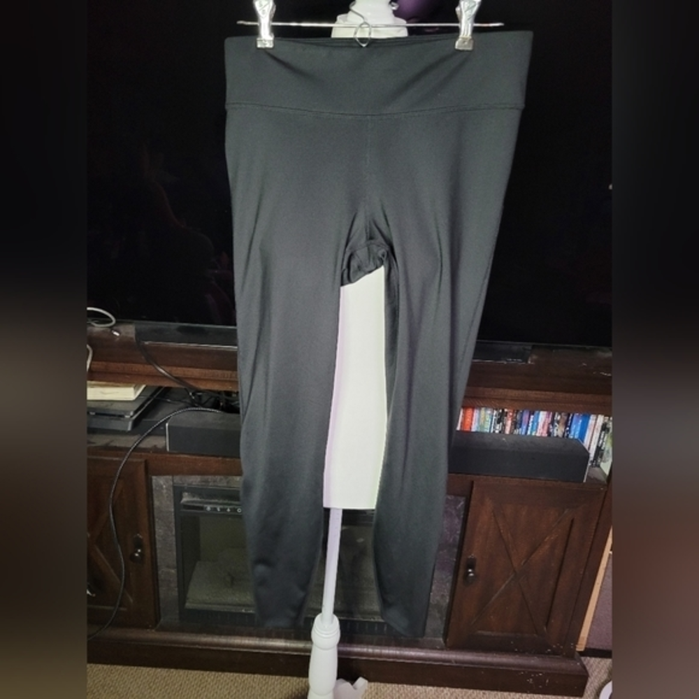 JoyLab size‎ Medium black leggings